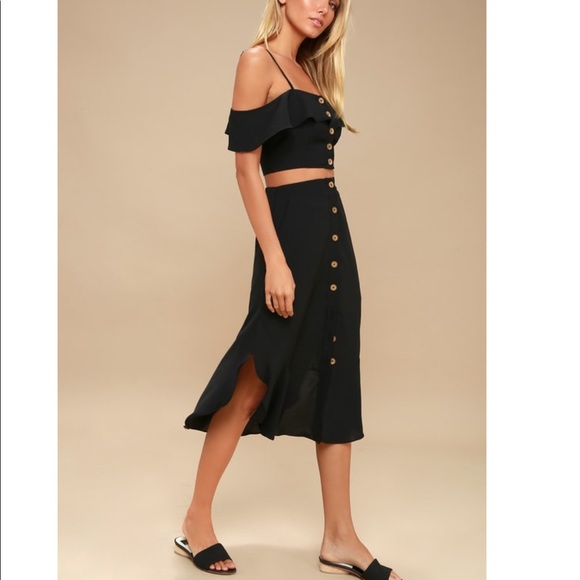 Lulu’s Malta Black Off-the-Shoulder Button-Up Two-Piece Dress - Picture 4 of 15